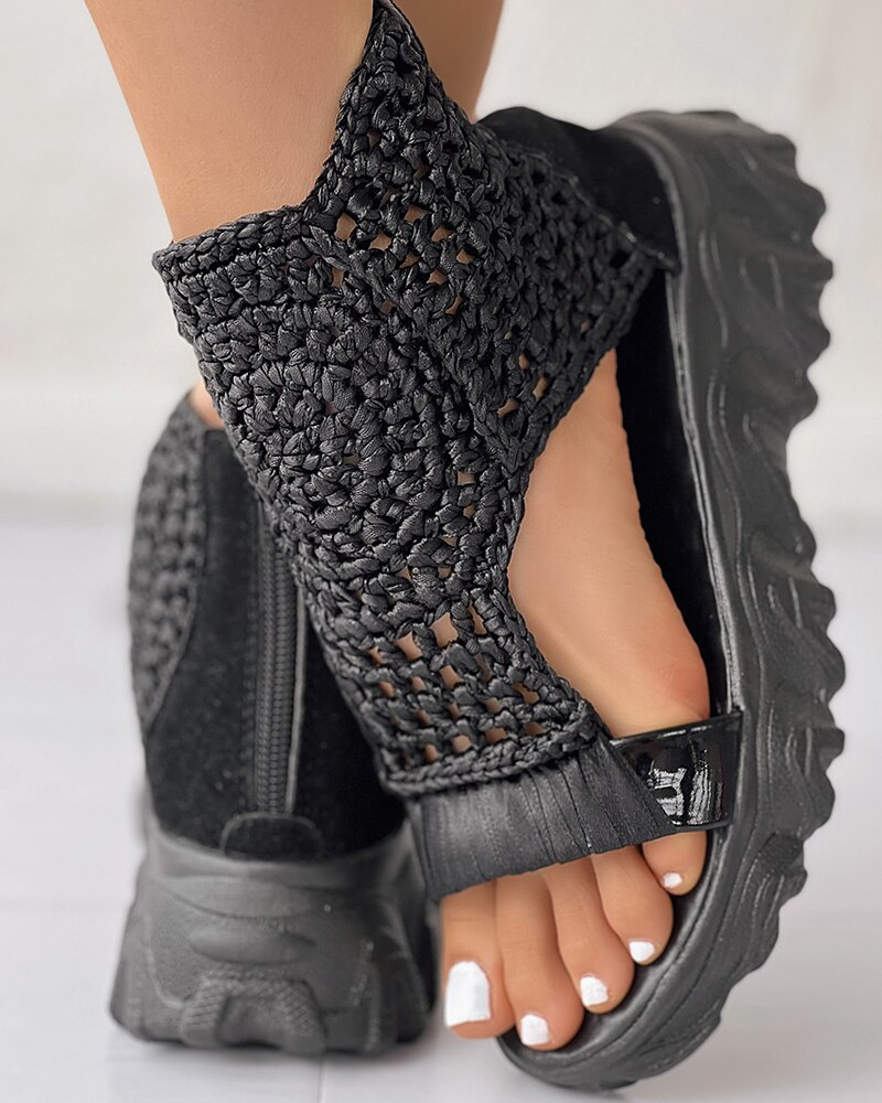 Women's Summer Sandals – Comfortable Padded Footbed, Versatile Design, Durable Synthetic Material