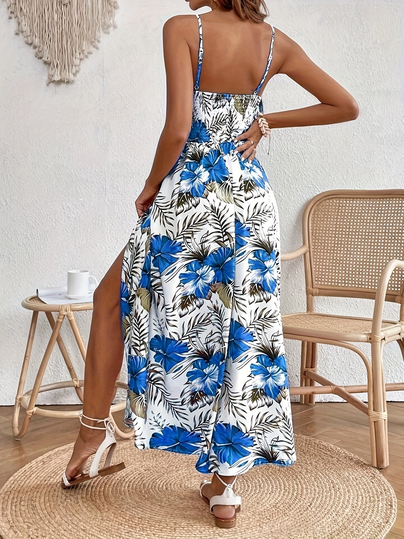 Variant image for Women's Floral Maxi Dress – Sleeveless Sweetheart Neckline, Flowy Fit, Lightweight, Summer Ready-7