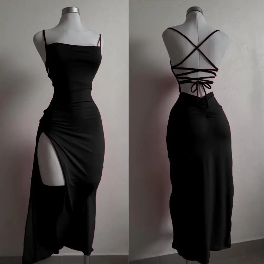 Women's Halter Neck Summer Dress – Trendy Bodycon Fit, Chic Design, Polyester Blend