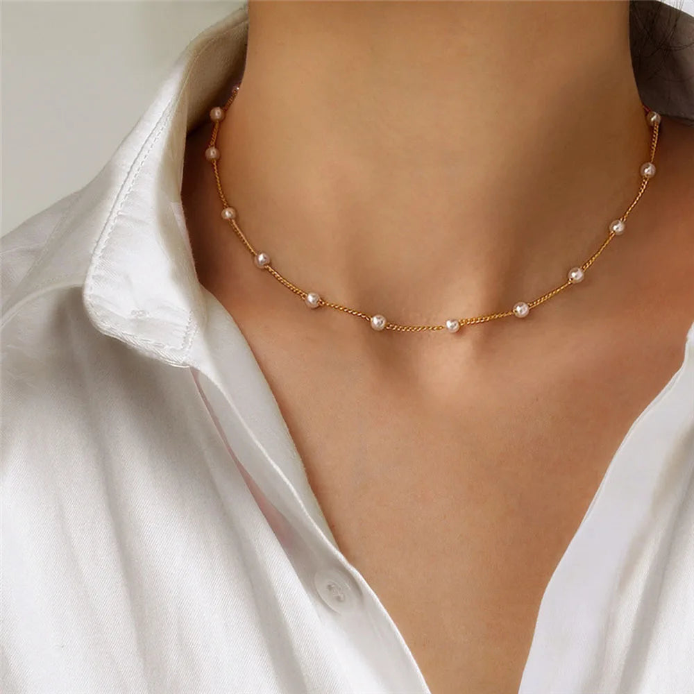 Women's Goth Choker Necklace – Pearl Lace Design, Adjustable Fit, Gold Color