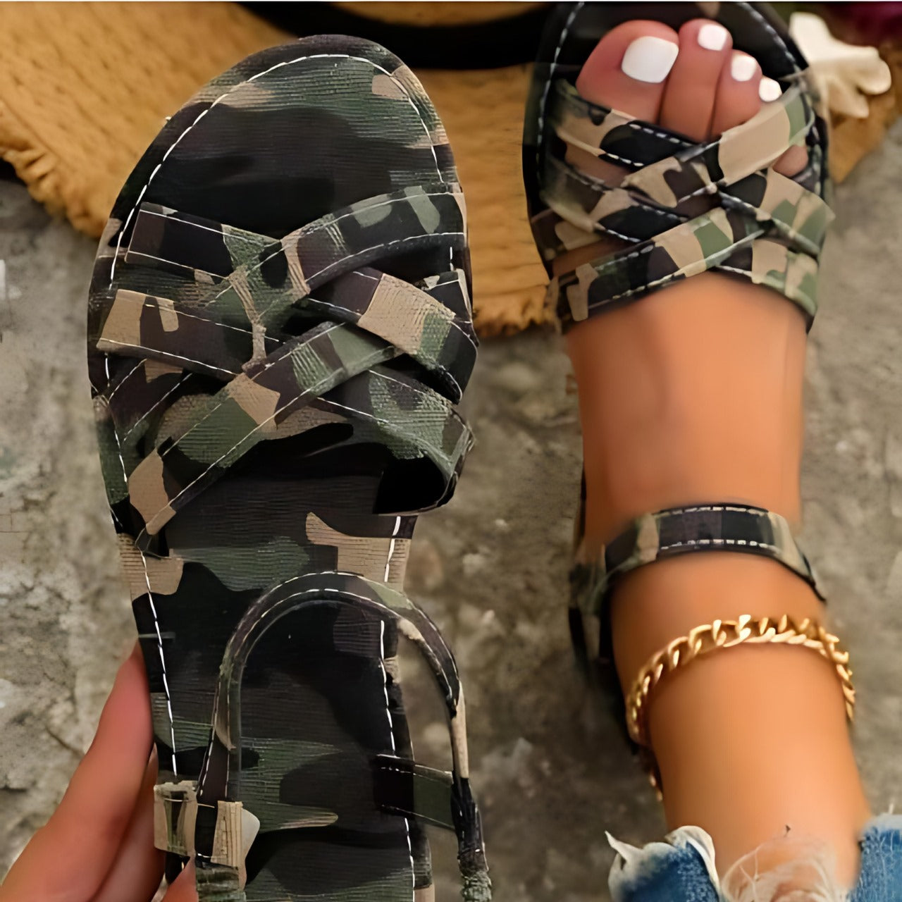Variant image for Women's Flat Monochrome Sandals – Comfortable Open Toe, Adjustable Velcro Fastener, Casual Fit-41