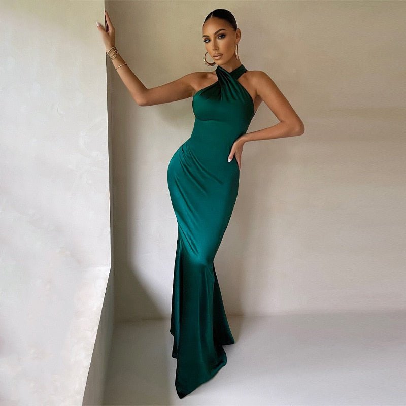 Women's Satin Evening Gown – Elegant Halter Neck, Floor Length, Luxurious Fit, Perfect for Formal Events