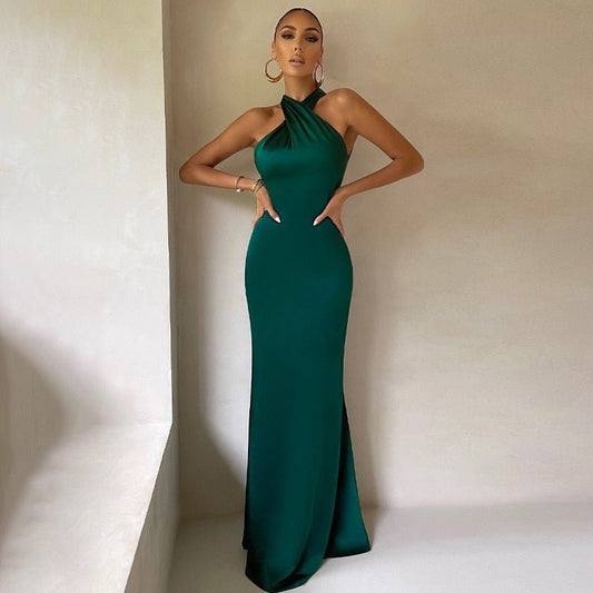 Women's Satin Evening Gown – Elegant Halter Neck, Floor Length, Luxurious Fit, Perfect for Formal Events
